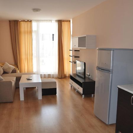 Luxor Apartments Pomorie Exterior foto